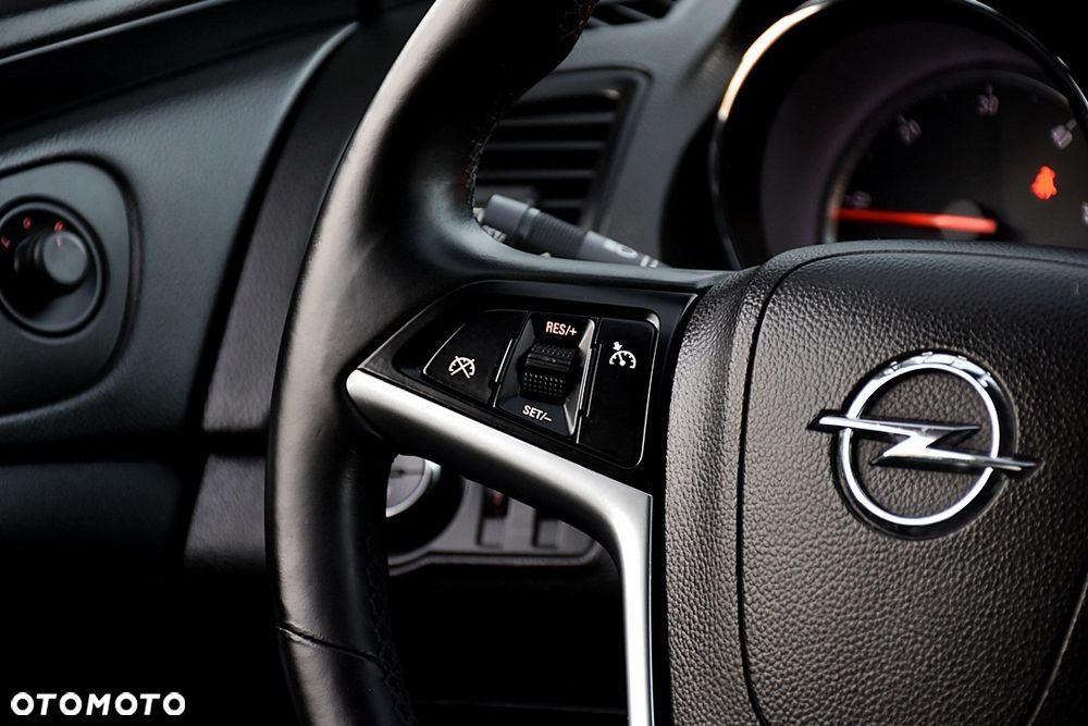 Opel Insignia 2.0 CDTI EcoFLEX Cosmo - 20