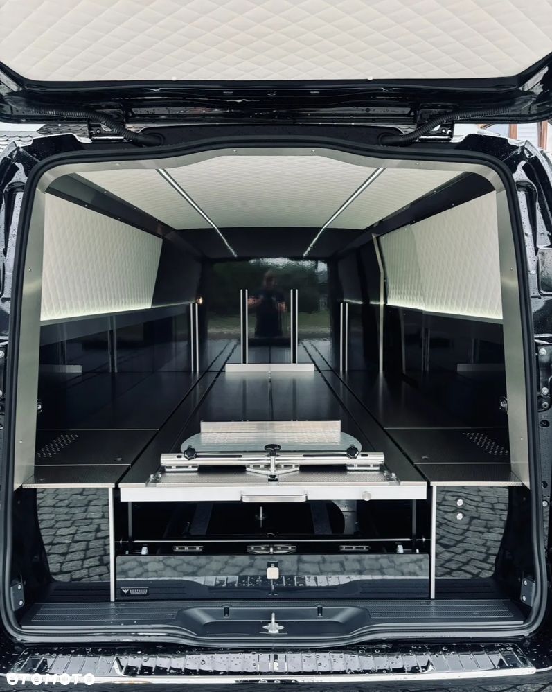 Mercedes-Benz Vito - 13