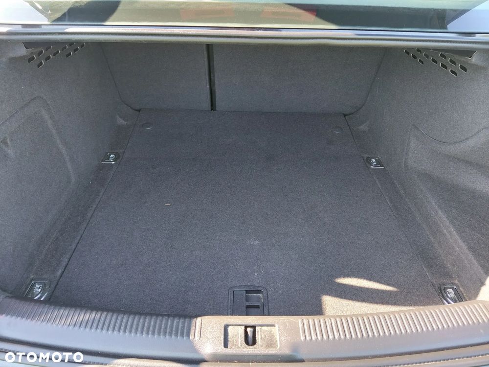 Audi A4 - 22
