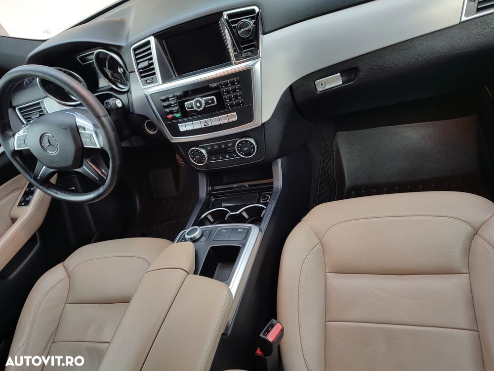 Mercedes-Benz ML 350 BlueTec 4MATIC Aut - 5
