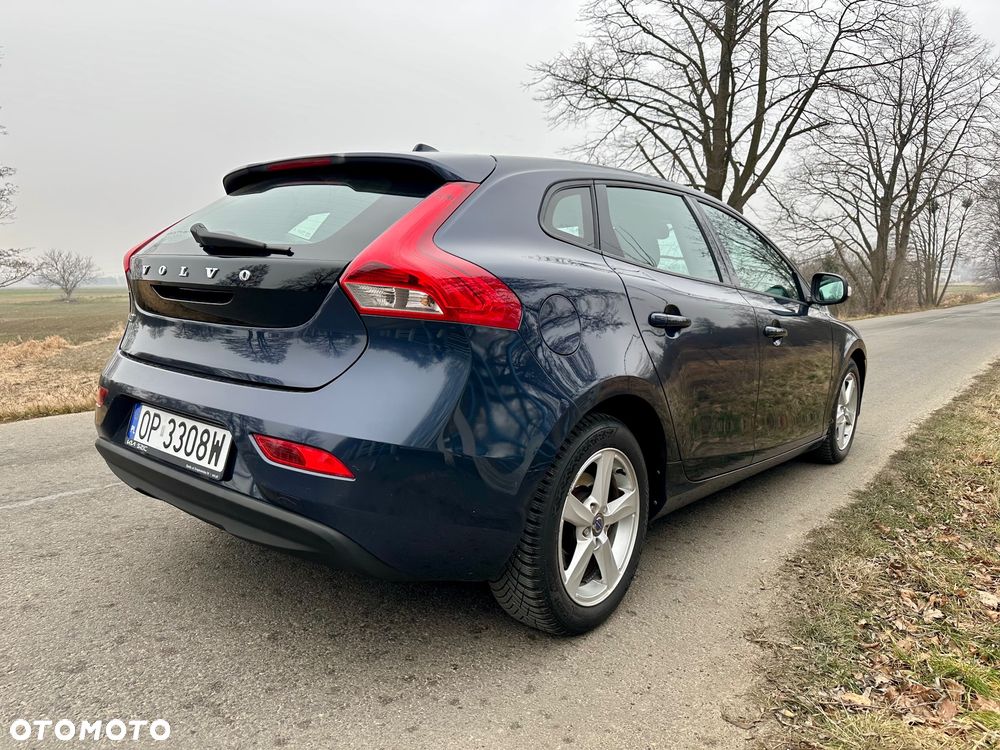 Volvo V40 D2 Kinetic - 2