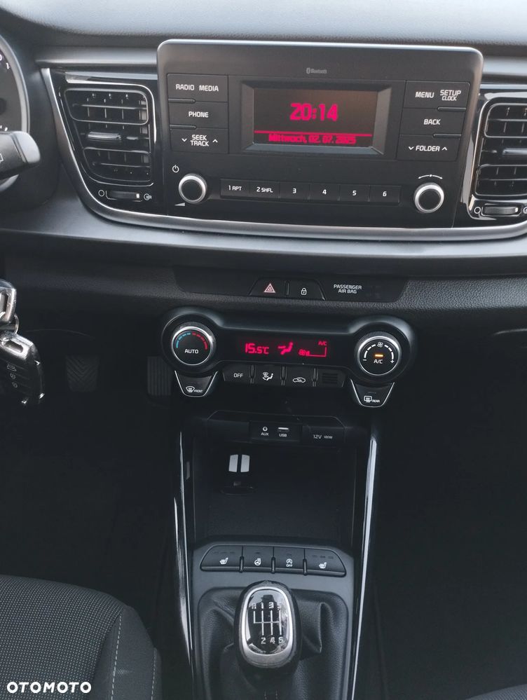 Kia Rio 1.4 Edition 7 - 15