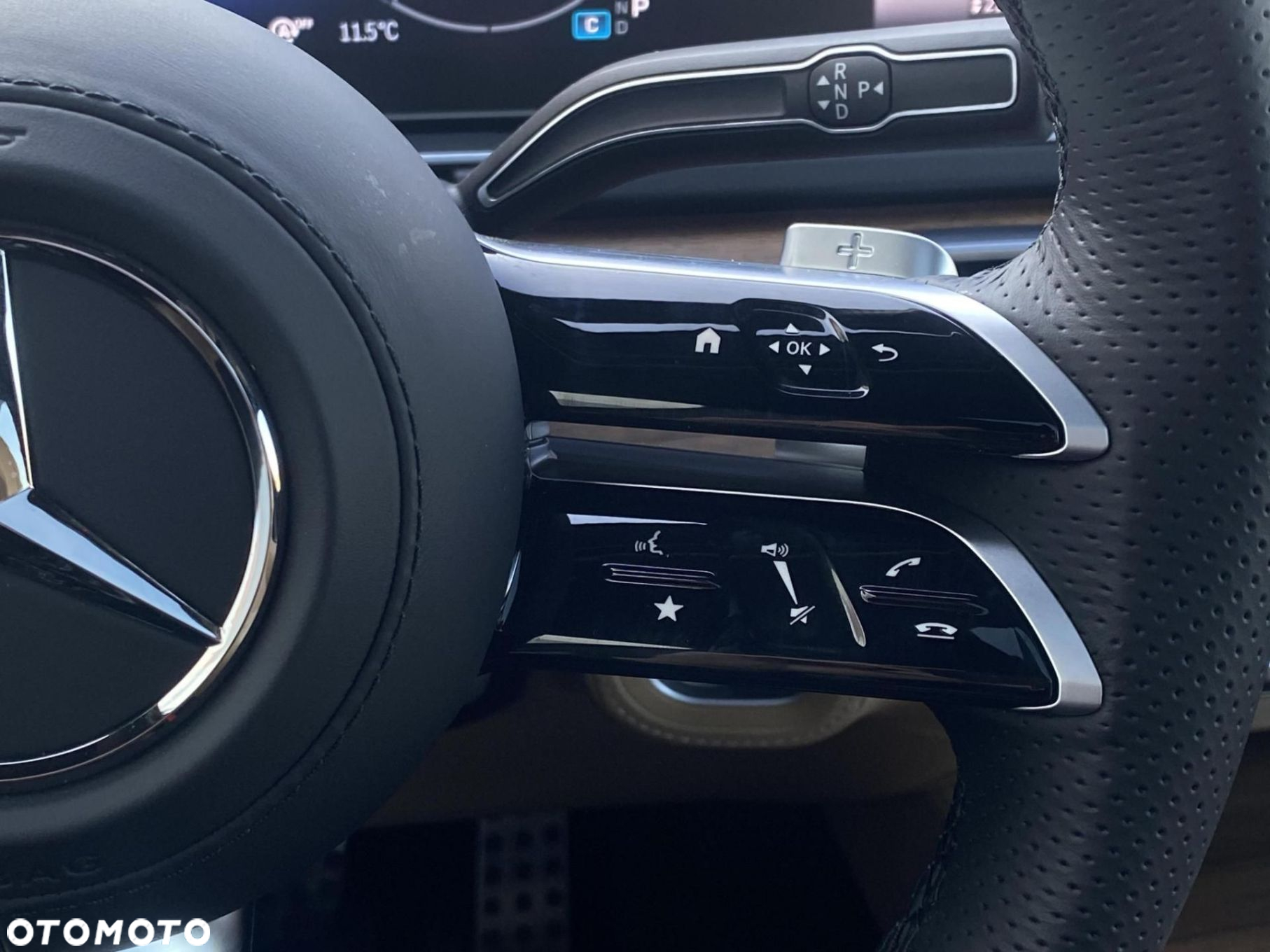 Mercedes-Benz GLS - 19