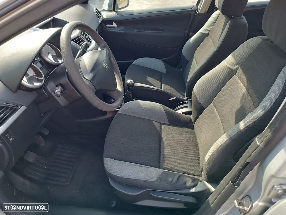 Peugeot 207 1.4 HDi Sport - 8