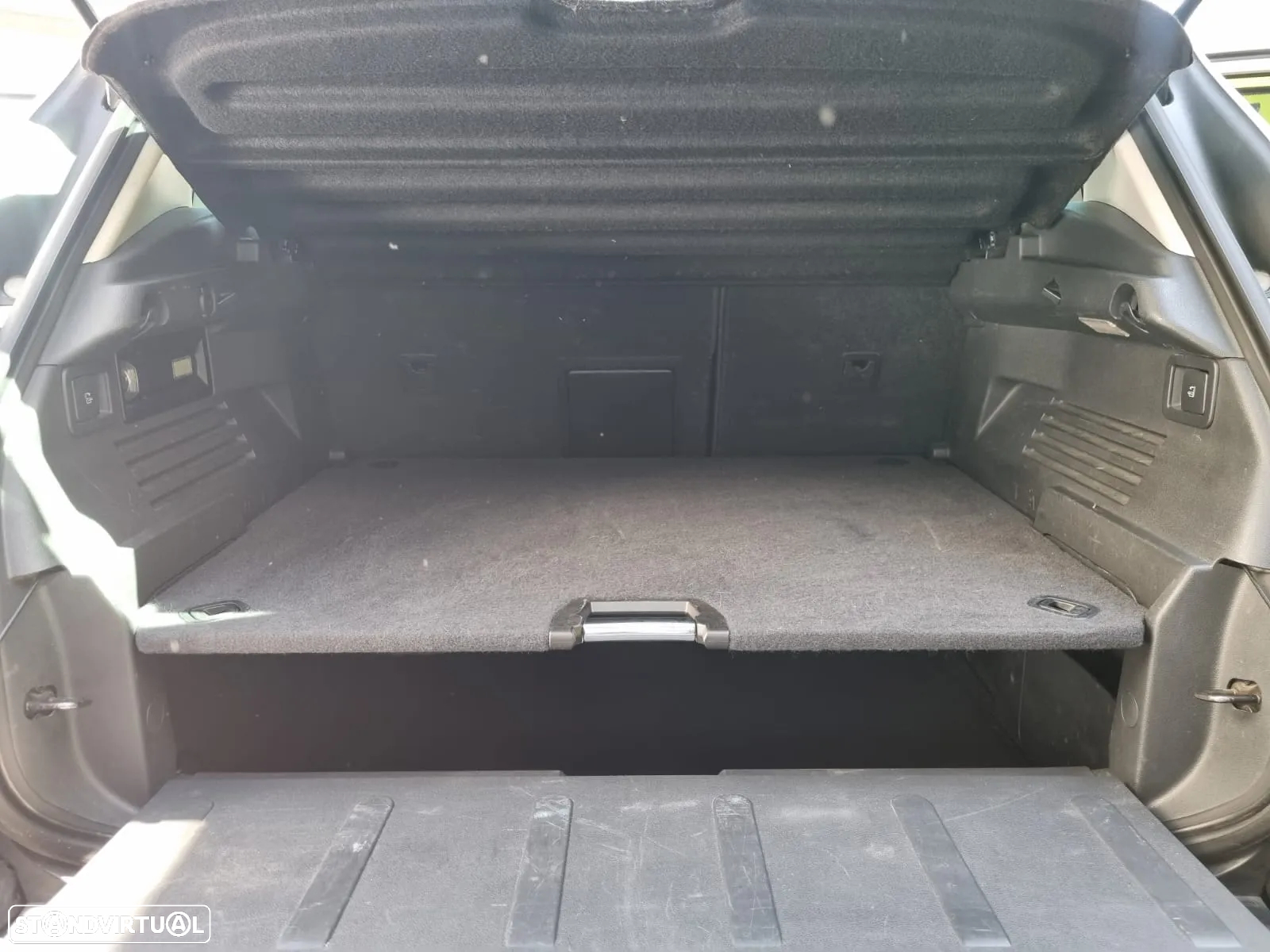 Peugeot 3008 1.6 e-HDi Allure 2-Tronic - 22