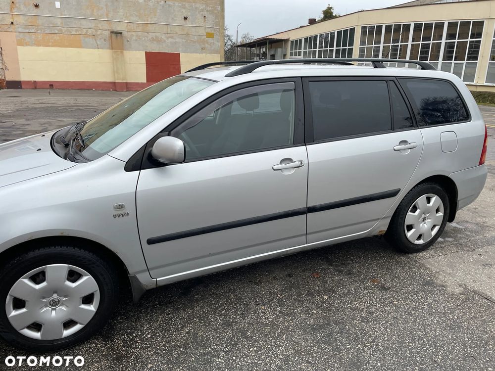 Toyota Corolla 1.4 VVT-i Terra Polaris - 4