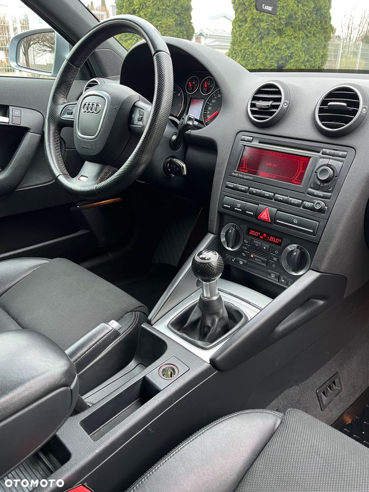 Audi A3 Sportback 2.0 TDI DPF S line Sportpaket plus - 17