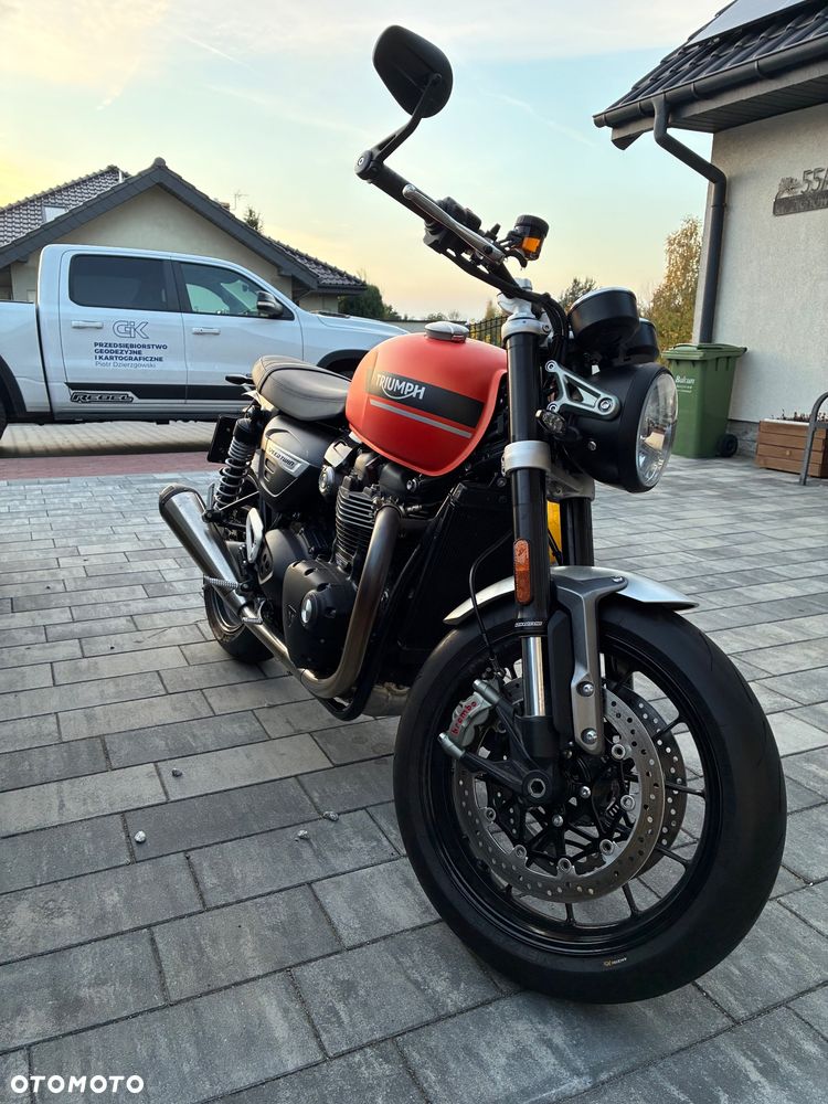 Triumph Speed Twin - 6