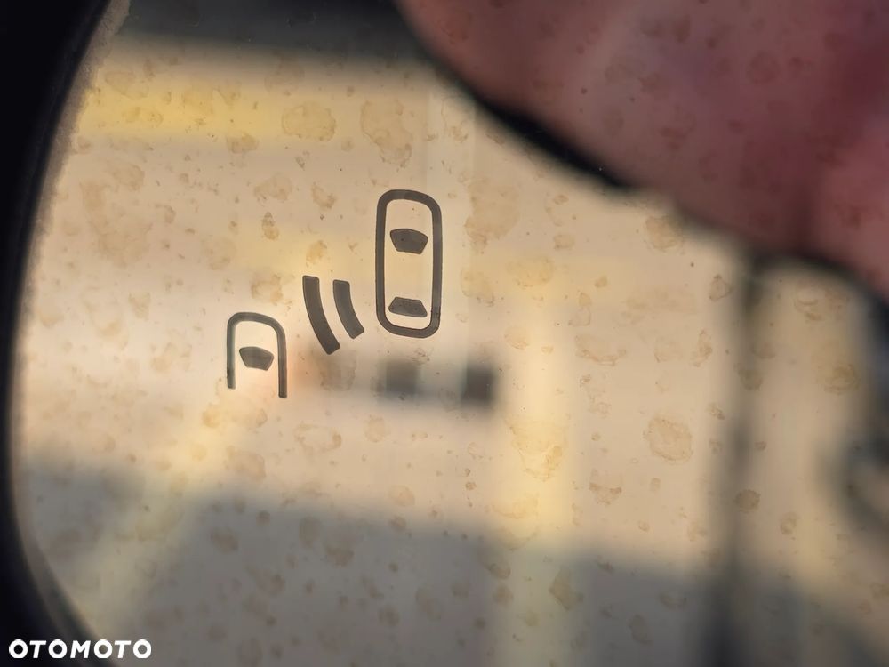 Toyota C-HR 2.0 Hybrid Executive - 35