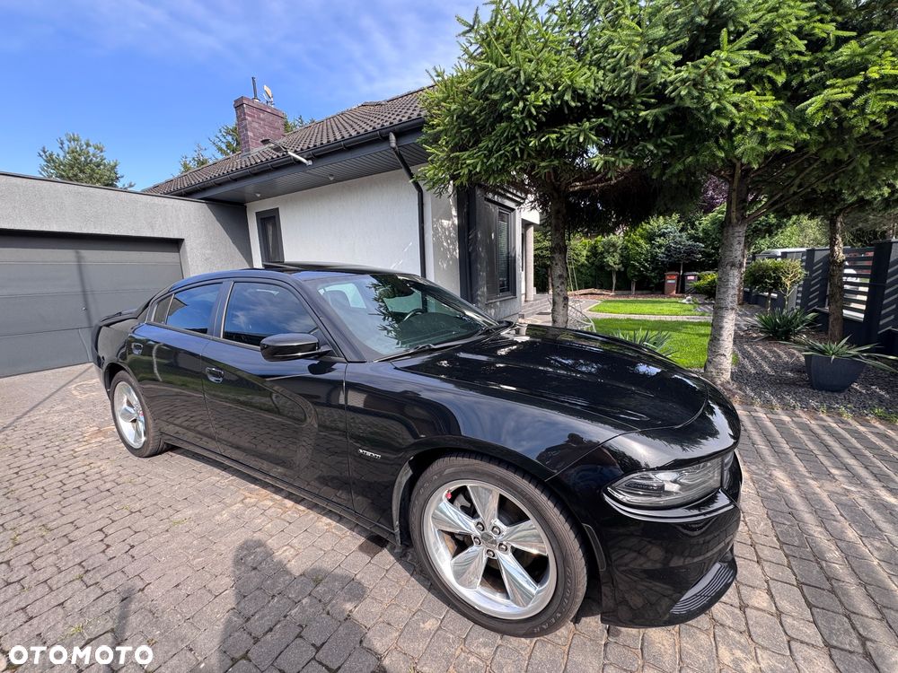 Dodge Charger - 2