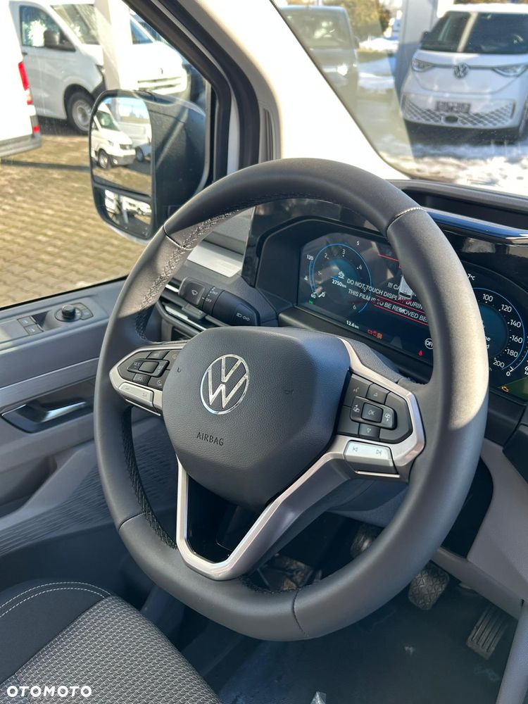 Volkswagen Transporter FURGON T7 - 13