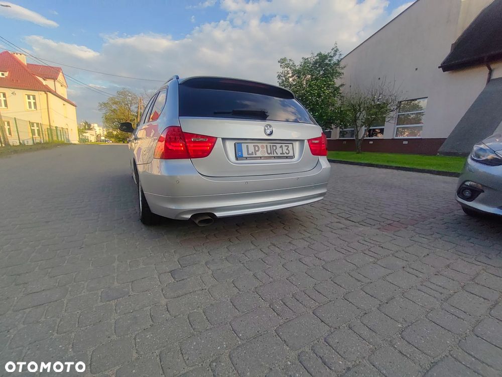 BMW Seria 3 - 29