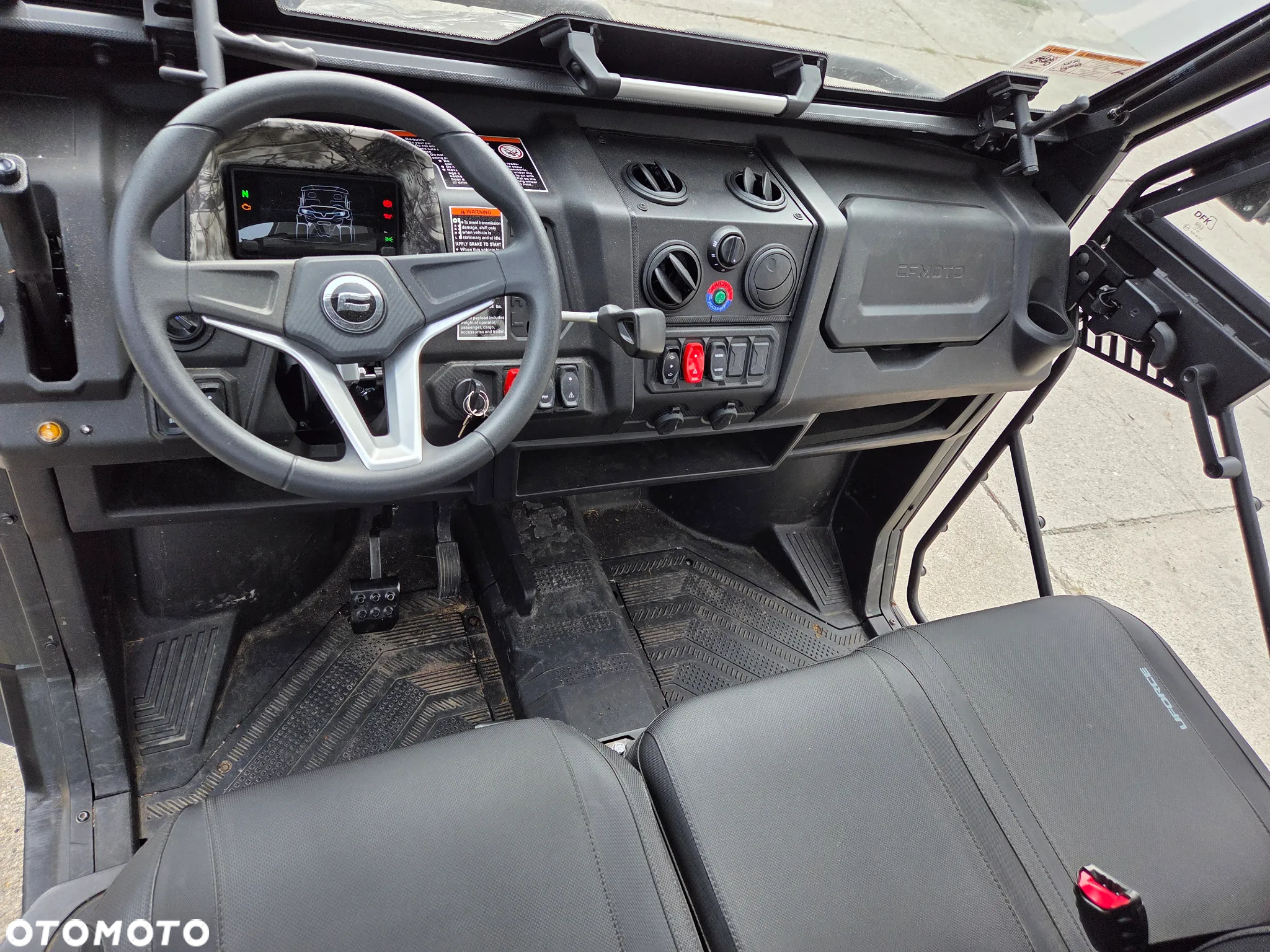 CFMoto UForce - 16
