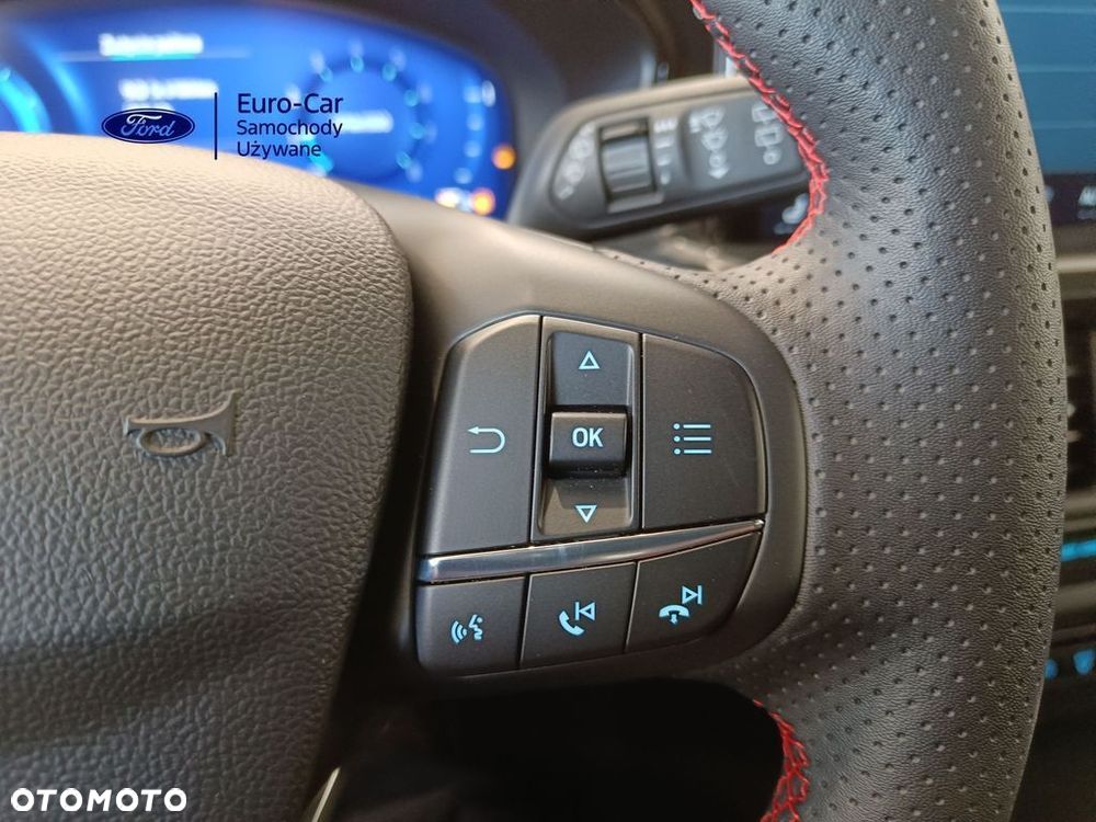 Ford Focus 1.0 EcoBoost mHEV ST-Line X - 23