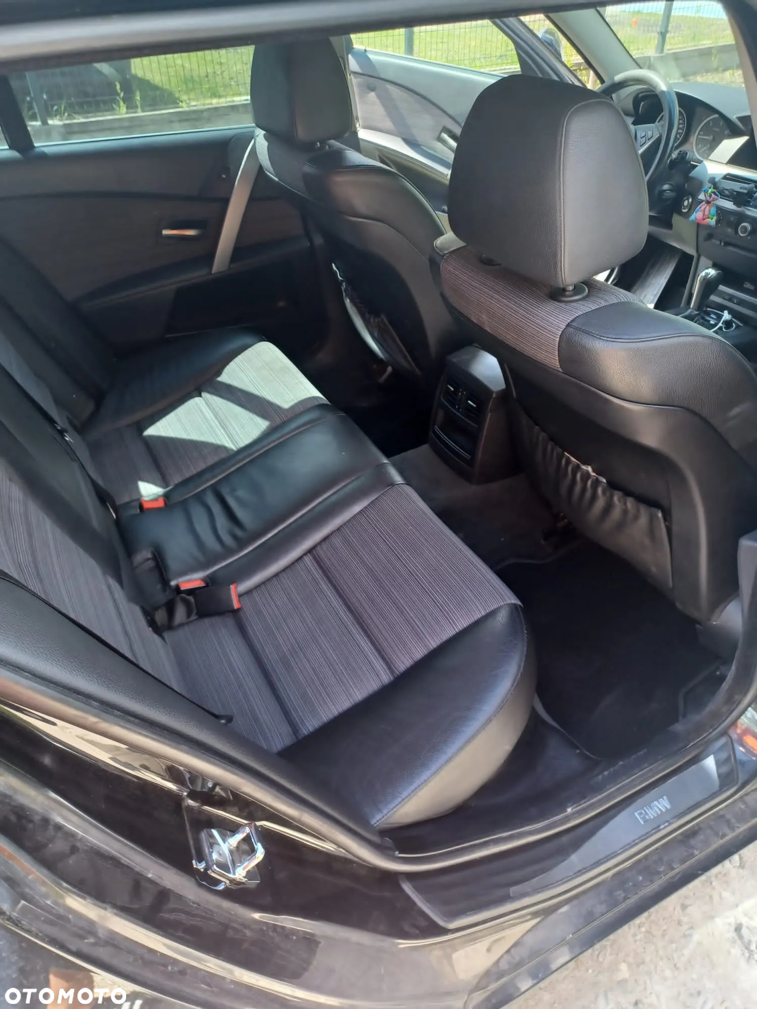 BMW Seria 5 520d Touring - 14