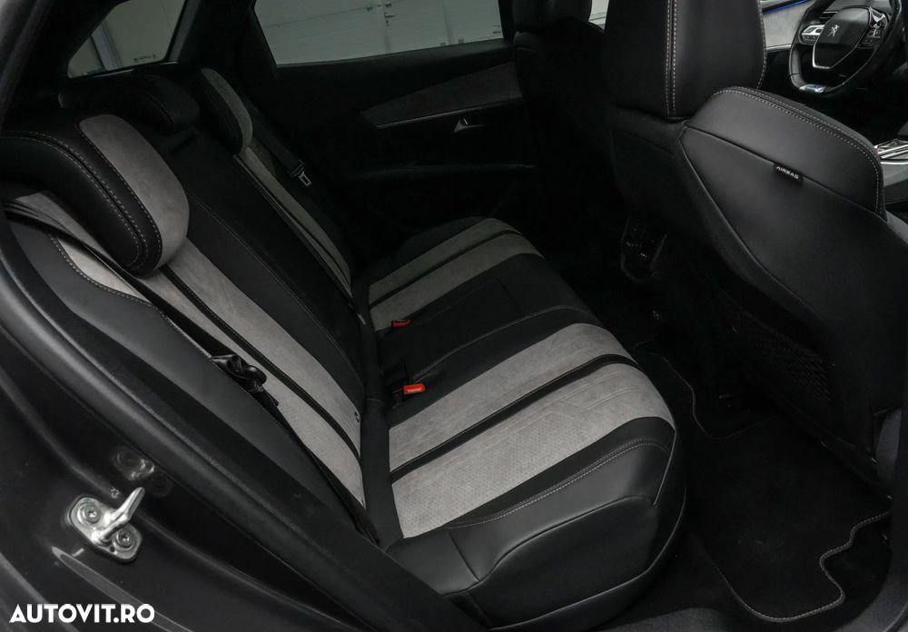 Peugeot 3008 PHEV EAT8 GT Pack - 16