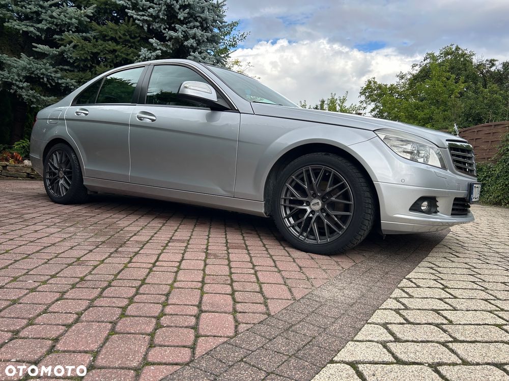 Mercedes-Benz Klasa C 180 Kompressor Classic - 28