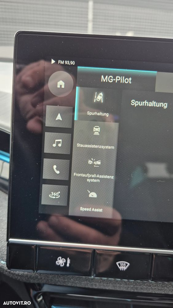 MG MG5 5 Standard Luxury - 40