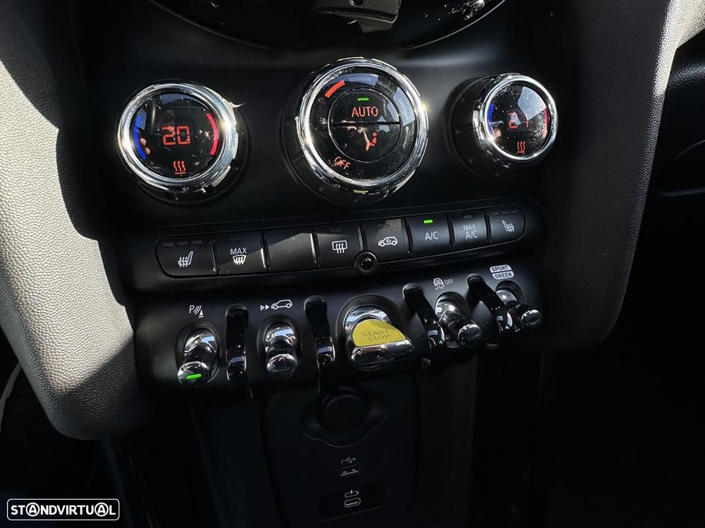 MINI 3 Portas Cooper SE Yours - 29