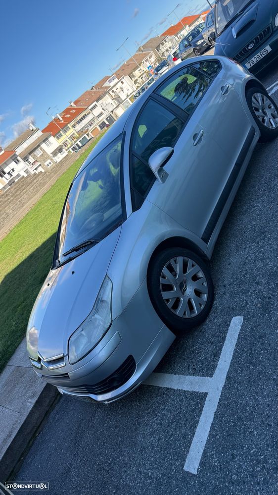 Citroën C4 1.4 16V VTR Pack - 1