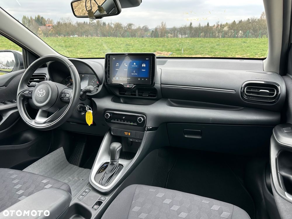 Toyota Yaris - 21