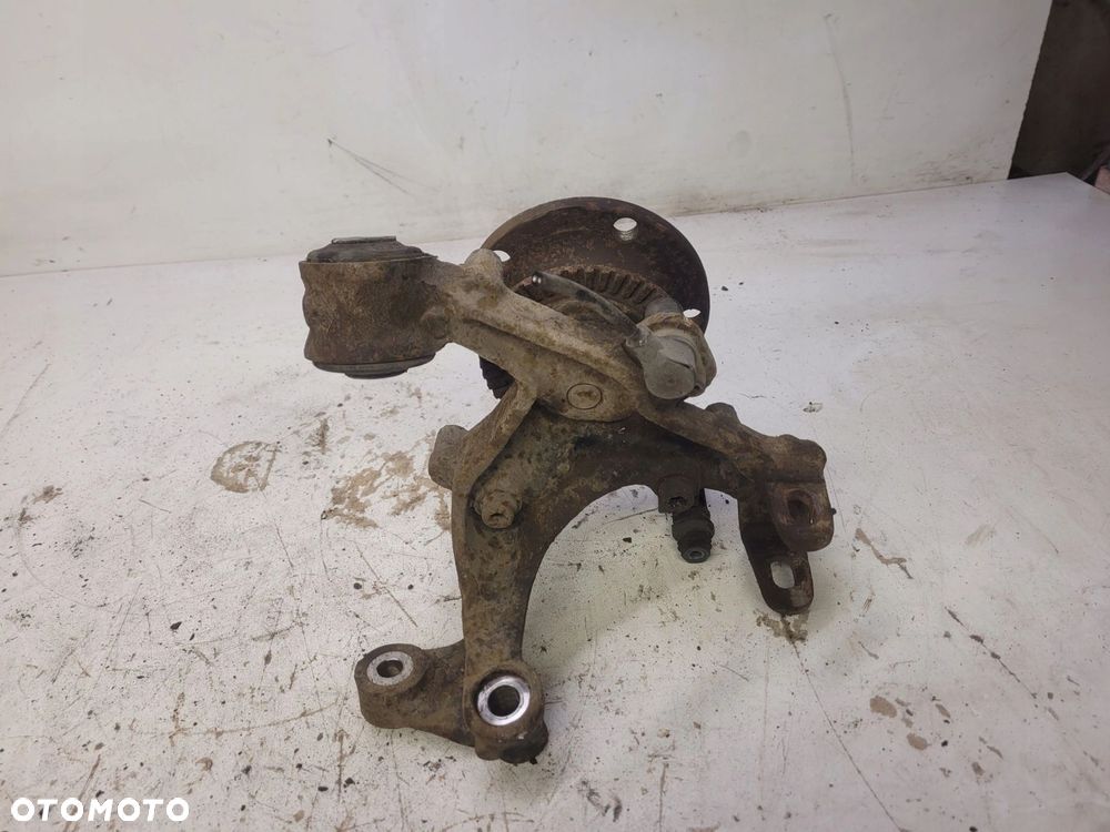 WAHACZ ZWROTNICA PRAWY TYŁ A4 B6 B7 8E0505312 - 1