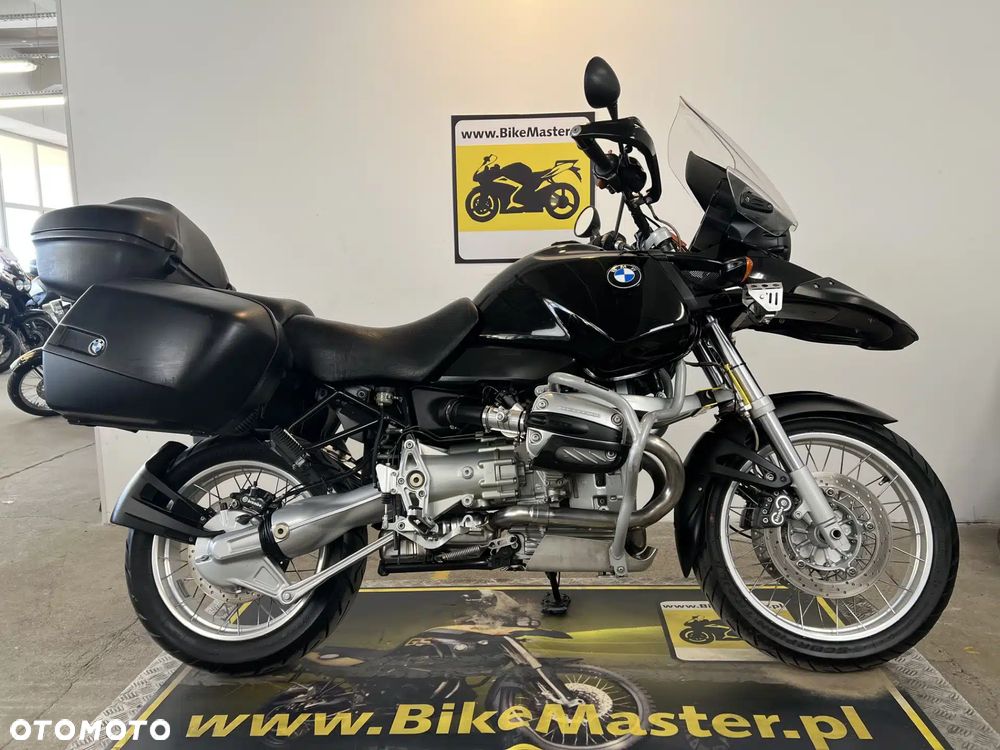 BMW R - 1