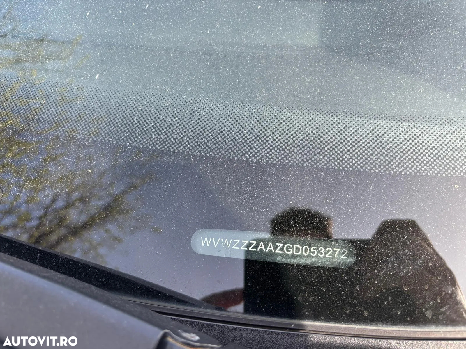 Volkswagen up! - 10