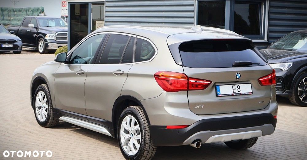 BMW X1 - 8