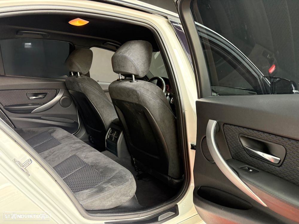 BMW 320 d Auto Pack M - 38