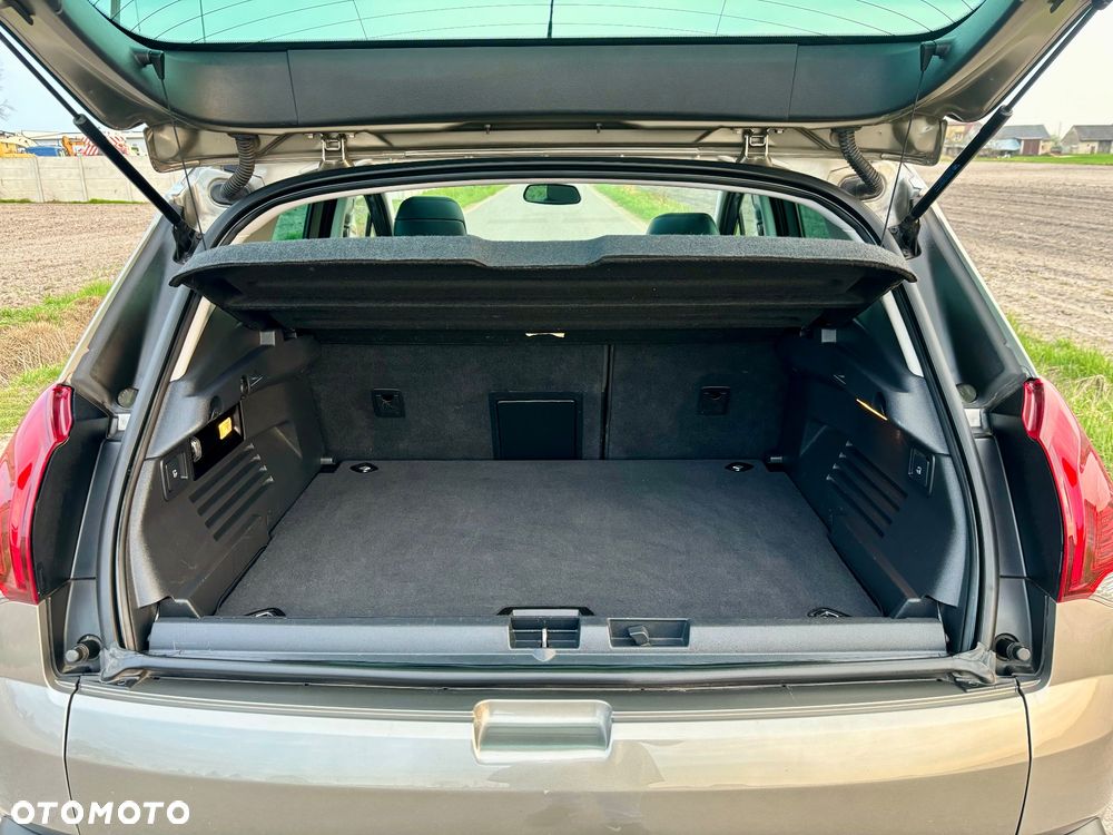Peugeot 3008 155 THP Premium - 10