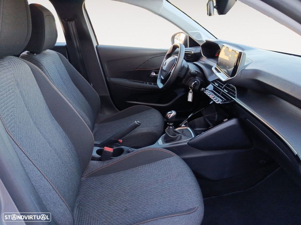Peugeot 208 1.2 PureTech Style - 15