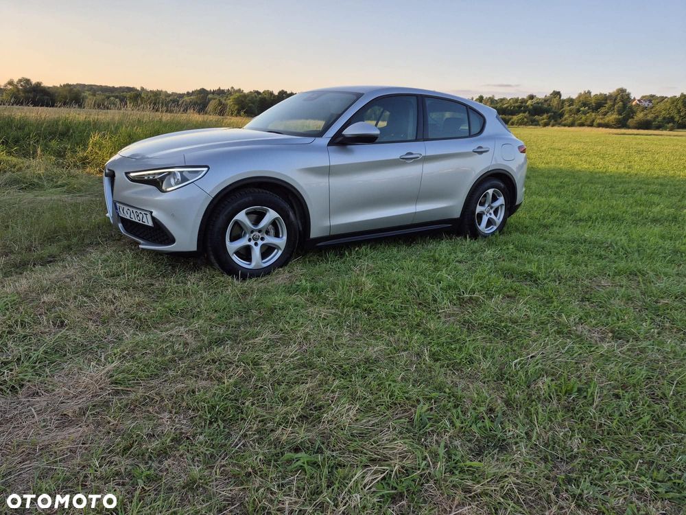 Alfa Romeo Stelvio 2.2 JTDM - 25