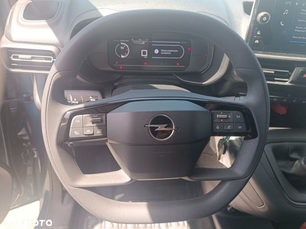 Opel COMBO - 19