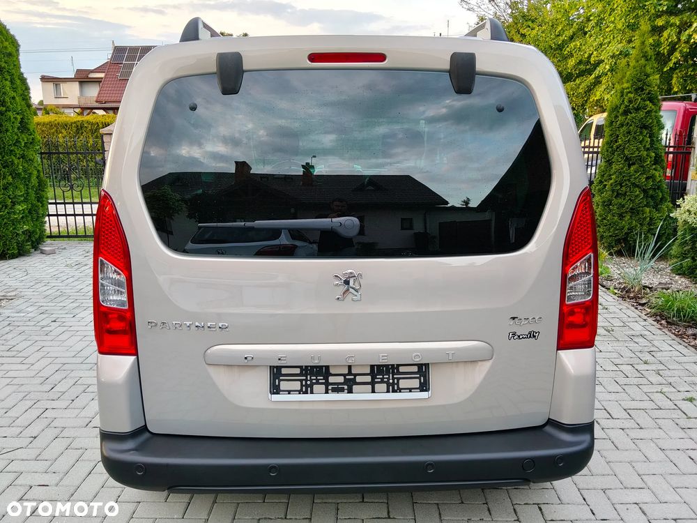Peugeot Partner 110 Tendance mit Familien-Paket - 21