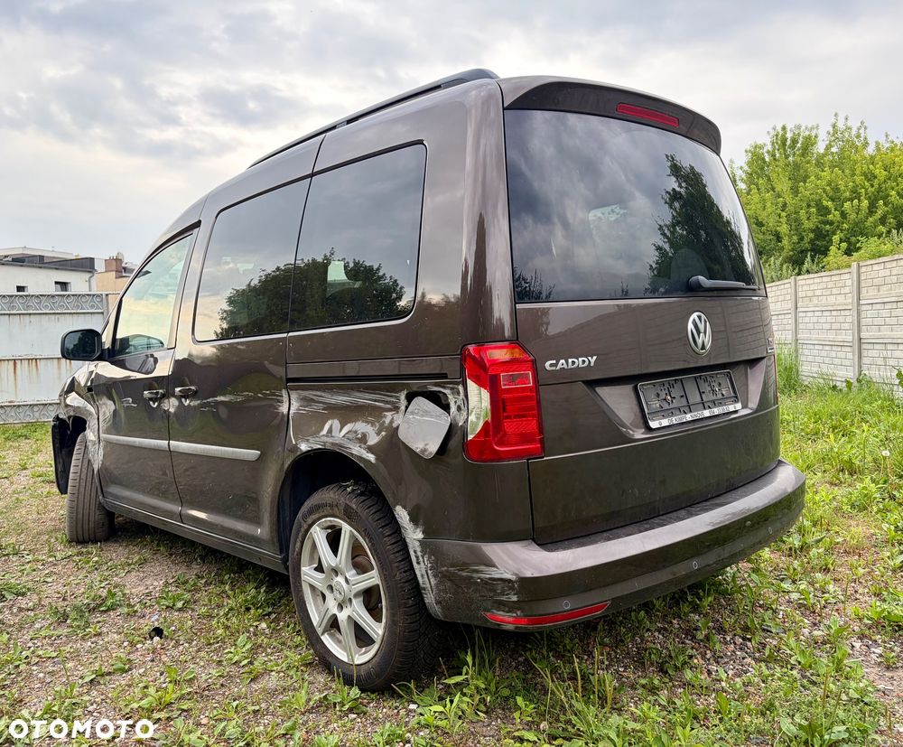 Volkswagen Caddy 1.4 TSI Highline DSG - 4