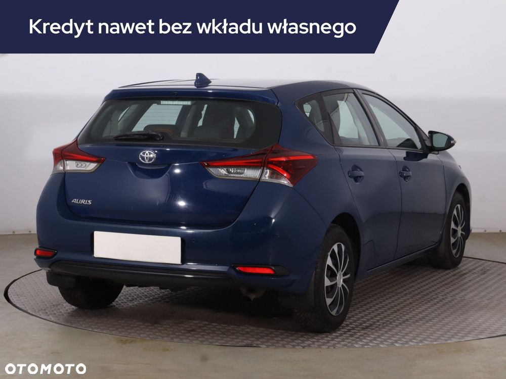 Toyota Auris - 7