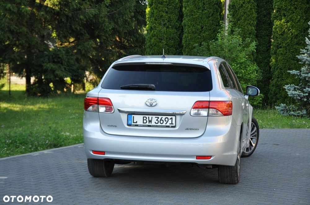 Toyota Avensis - 7