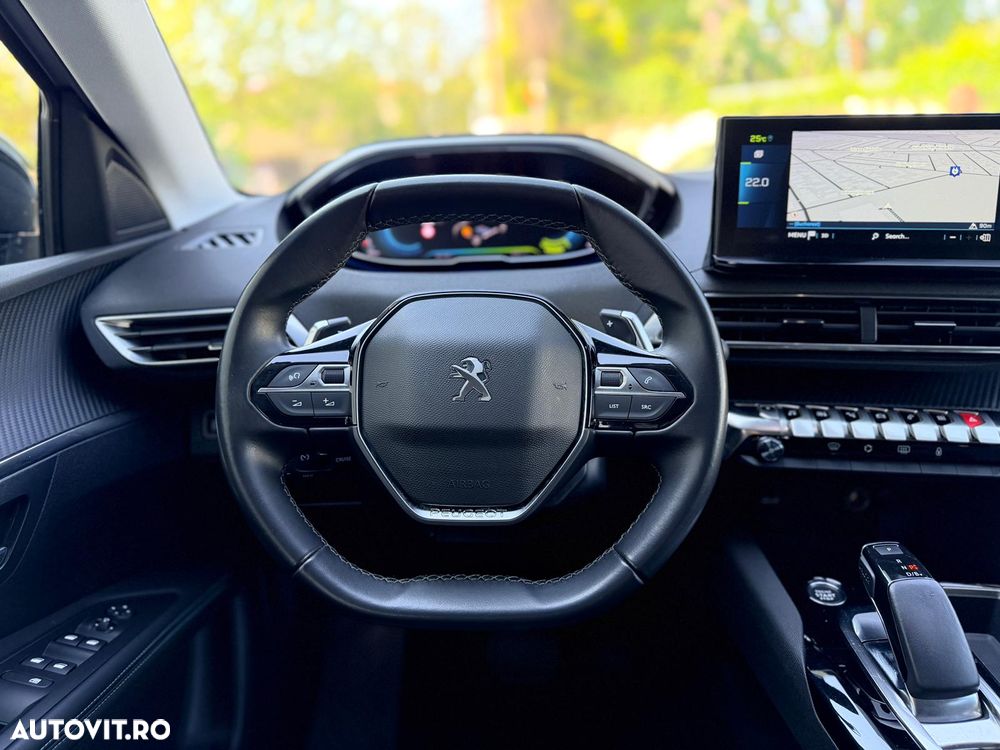 Peugeot 3008 PHEV 225 EAT8 Allure Pack - 10
