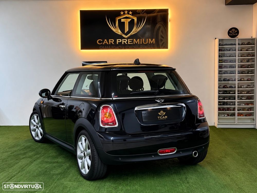 MINI 3 Portas Cooper D Auto - 5