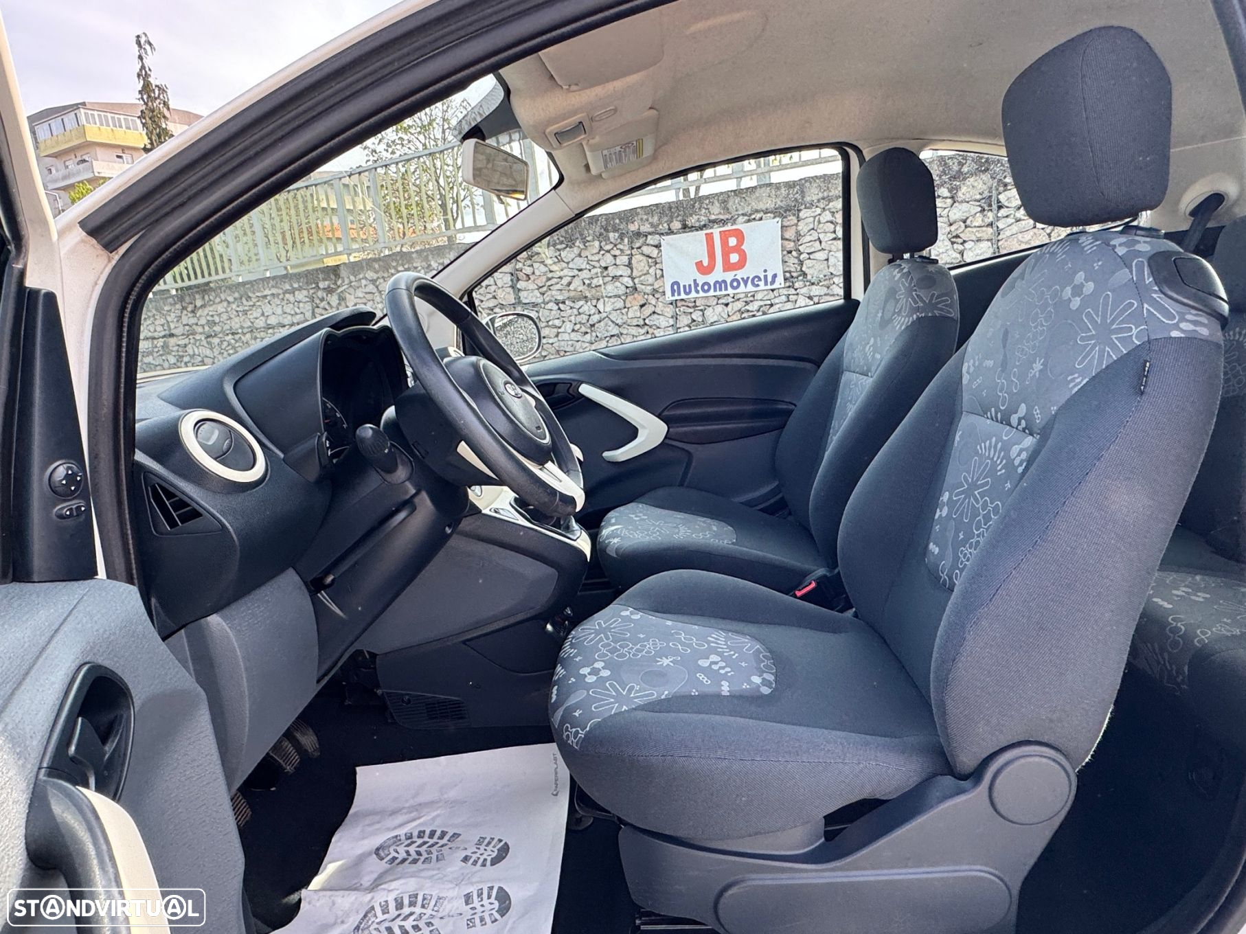 Ford KA 1.2 S&S Cool & Sound Edition - 9