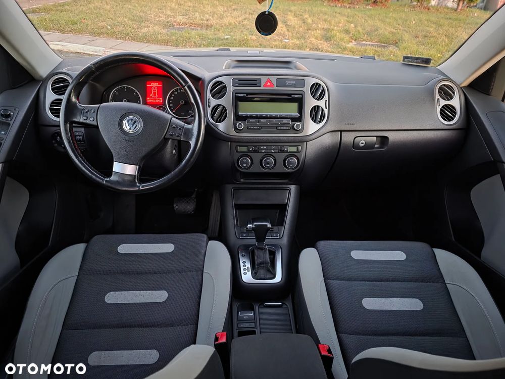 Volkswagen Tiguan 2.0 TDI 4Mot Sport DSG - 16