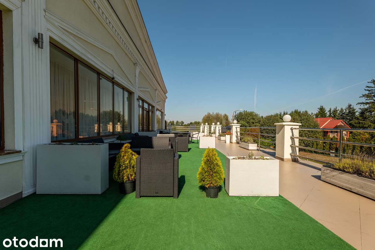 Obiekt hotelowo-restauracyjny z marketem i piekarnią i klubem w Kocku - Pełny obrazek: 5/18