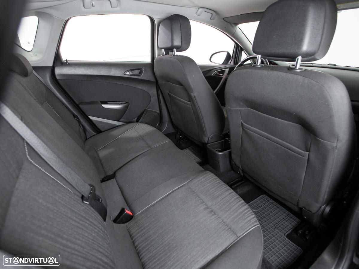 Opel Astra - 10