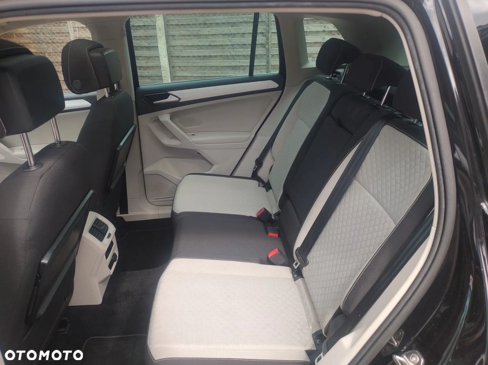 Volkswagen Tiguan 2.0 TDI SCR Trendline - 20