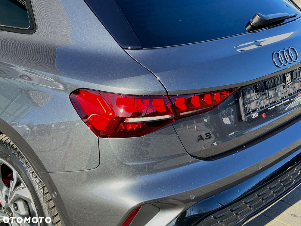 Audi A3 Sportback - 11