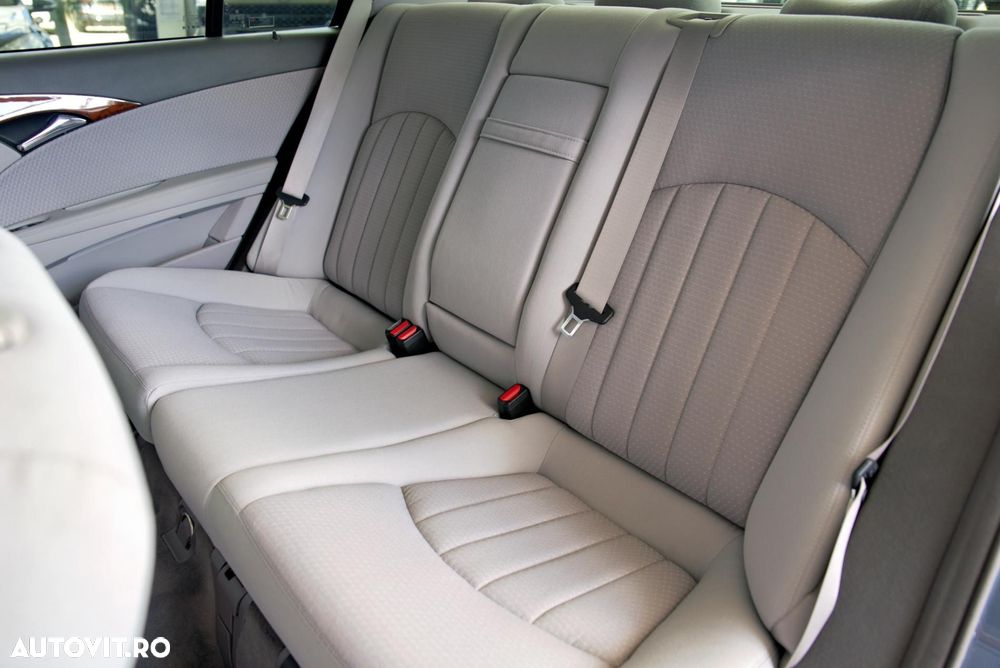 Mercedes-Benz E 200 Kompressor Automatik Elegance - 23