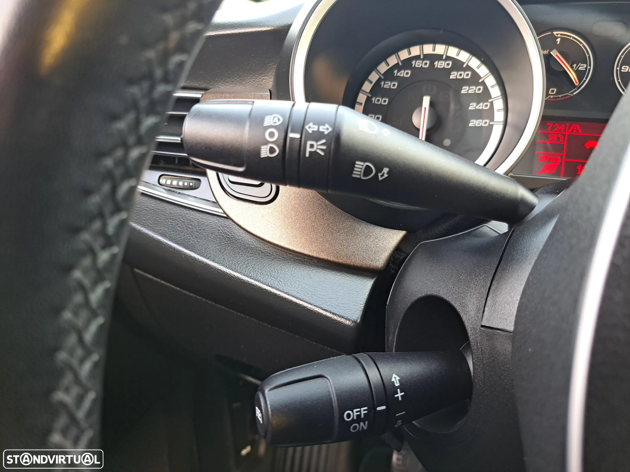 Alfa Romeo Giulietta 1.6 JTDm Exclusive - 15