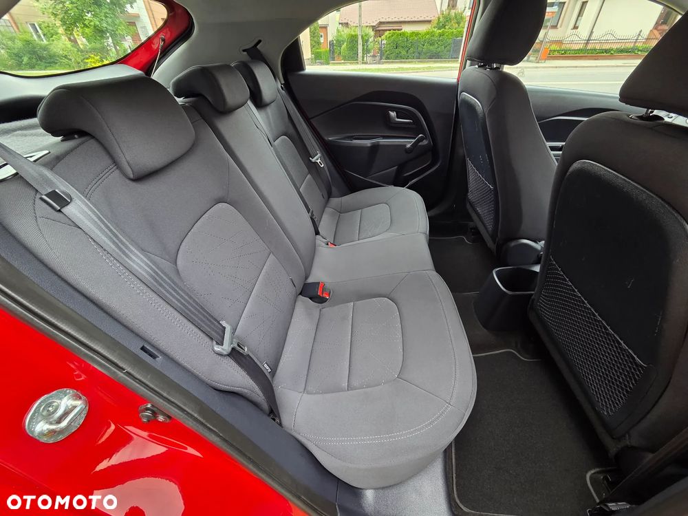 Kia Rio 1.2 Attract - 8