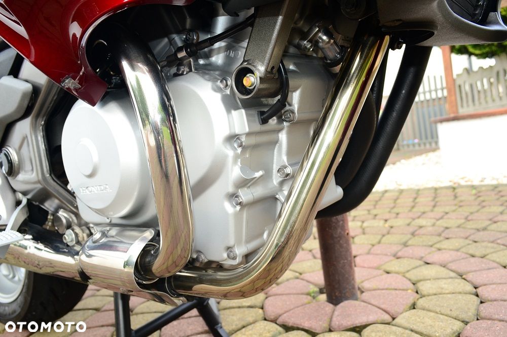 Honda NTV - 18